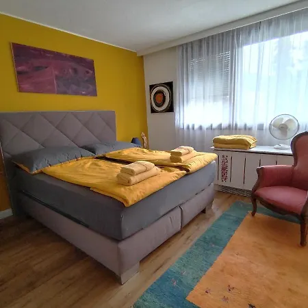 Waldeslust Warmbad Mit Balkon Und Privatem Parkplatz Апартаменты
