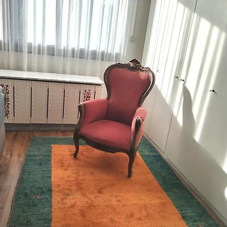 Waldeslust Warmbad Mit Balkon Und Privatem Parkplatz アパート *